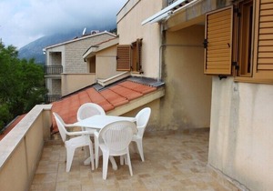 Apartments and rooms Jennifer, (11375), Orebic, hr