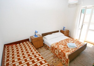 Apartments Božidar, (11252), Stari Grad, Croatia
