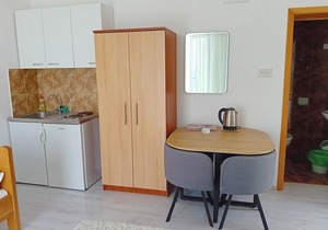 Apartments Boris, (15160), Baška Voda, Croatia