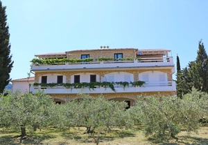 Apartments Draga, (3019), Jelsa, Croatia