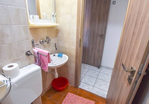 Apartments Garoful (82851-A1) - Sv. Filip i Jakov