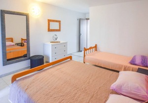 Apartments Garoful (82851-A4) - Sv. Filip i Jakov