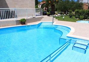 Apartments Grand Pinea