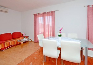 Apartments Grepo Sljeme (36282-A2) - Makarska