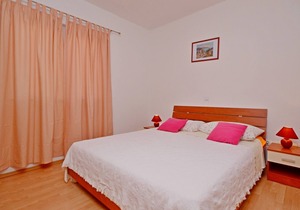 Apartments Grepo Sljeme (36282-A2) - Makarska