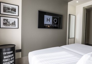Apartments HO Puerta de Purchena. Penthouse Suite 10