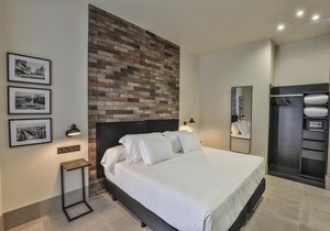 Apartments HO Puerta de Purchena. JS Adapted 5