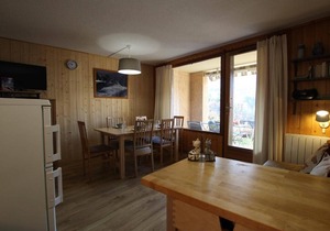 Apartments in Le Poët, France