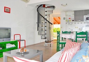 Apartments Ivan, (3331), Basina, Croatia