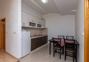 Apartments Janja (30131-A3) - Arbanija (Ciovo)