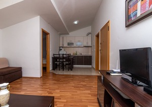 Apartments Janja (30131-A4) - Arbanija (Ciovo)