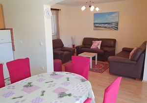 Apartments Lidija, (14586), Vinišće, Croatia
