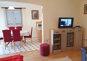 Apartments Lidija, (14586), Vinišće, Croatia