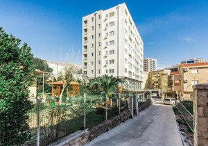 Apartments LORA 13.Jula, 15