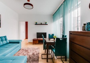 Apartments Lora 13.Jula, 15