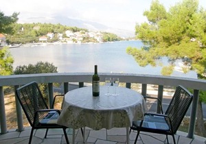 Apartments Marica, (3368), Lumbarda, Croatia