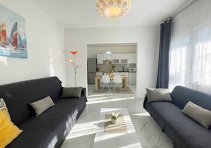 Apartments Marija, (14690), Vinišće, Croatia