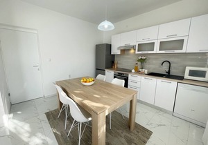 Apartments Marija, (14690), Vinišće, Croatia
