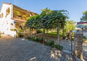 Apartments Marko, (14296), Porec, hr