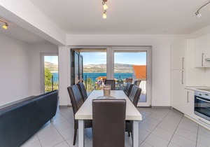 Apartments Mia (77371-A2) - Arbanija (Ciovo)