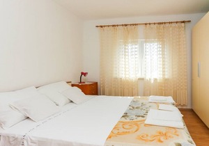 Apartments Nada - 3 Bedroom Apartment
