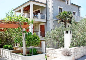 Apartments Petar, (12276), Supetar, Croatia