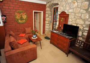 Apartments Piv