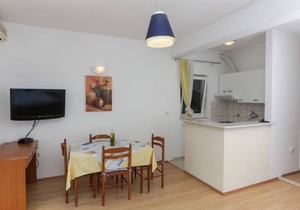 Apartments Posta - Comfort Studio with Balcony and Sea View