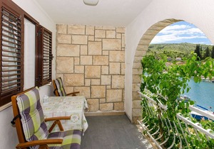 Apartments Seaside (81311-A2) - Bobovisce