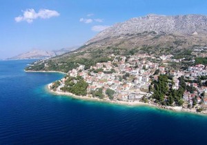 Apartments with parking space Stanici, Omis - 1027
