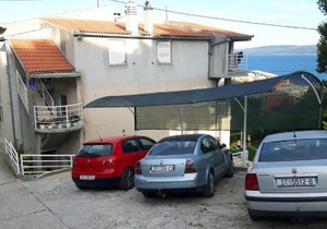 Apartments with parking space Stanici, Omis - 11421