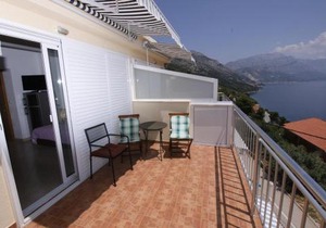 Apartments with parking space Marusici, Omis - 1131