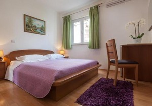 Apartments with parking space Tucepi, Makarska - 14457