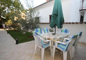 Apartments with parking space Tar, Porec - 6948