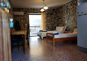 Apartments Zoumperi
