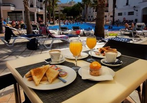 APCOSTAS - Els Pins Platja / Two Bedrooms