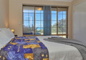 Api Preston Beach Front Apartments