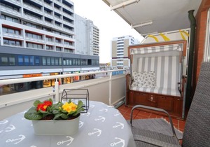 App. Nora 09 WB #420 Location: The apartment is located on the 1st floor of an apartment building in the spa center. A few steps and you are in the pedestrian zone Friedrichstraße, a few meters further is the beach. The leisure and wellness