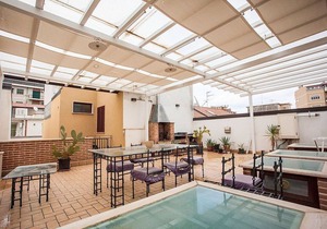 Appartamento Ermes C: A welcoming apartment situated at a short distance from the beach, with Free WI-FI.