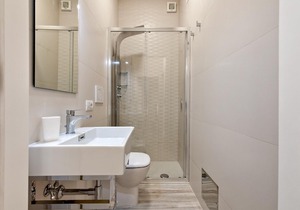 Appartamento Gandhi - Two Bedroom Apartment, Sleeps 6
