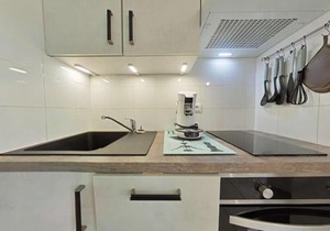 Appartement 2 pièces avec parking privé, proche plage et commerces, Saint-Gilles-Croix-de-Vie - FR-1-224-783