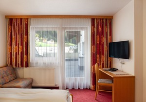 Appartement 205 with Sauna, Wi-Fi & Terrace