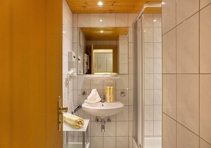 Appartement 205 with Sauna, Wi-Fi & Terrace
