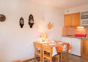 Appartement 29m² à Aussois, proche navettes gratuites, piscine et commerces, capacité 4 personnes. - FR-1-508-148