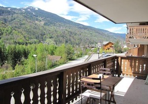 Appartement 3 pièces avec mezzanine et balcon sud, proche lac et navette Courchevel - FR-1-464-3