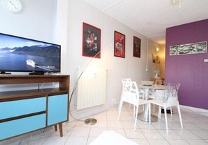 Appartement Balaruc-les-Bains, 1 pièce, 4 personnes - FR-1-553-63