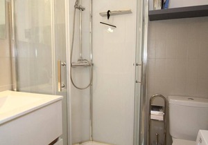 Appartement Balaruc-les-Bains, 1 pièce, 2 personnes - FR-1-553-128