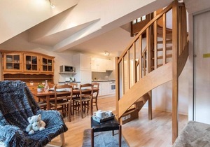 Appartement Centre Saint-Lary avec Balcon, Parking et Proximité Commerces 6 pers - FR-1-296-382