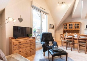 Appartement Centre Saint-Lary avec Balcon, Parking et Proximité Commerces 6 pers - FR-1-296-382
