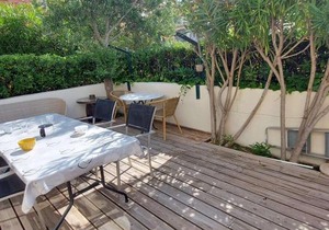 Appartement climatisé 3 pièces, 6 pers, terrasse, BBQ, parking privé, à 100 m de la plage - FR-1-423-253